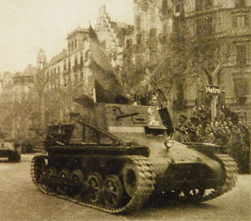 A Francoist tank on Passeig de Gracia in 1939 
